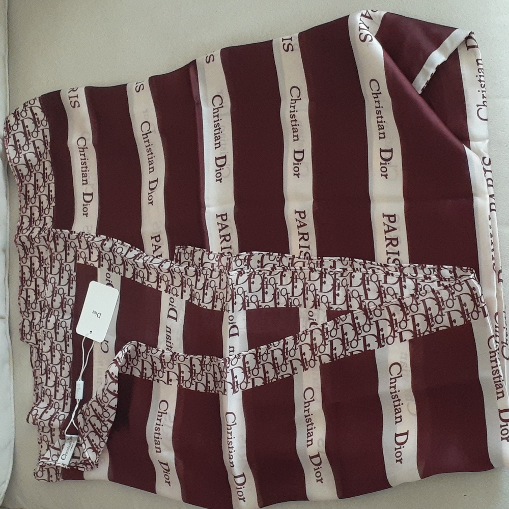 Christian Dior's Scarf